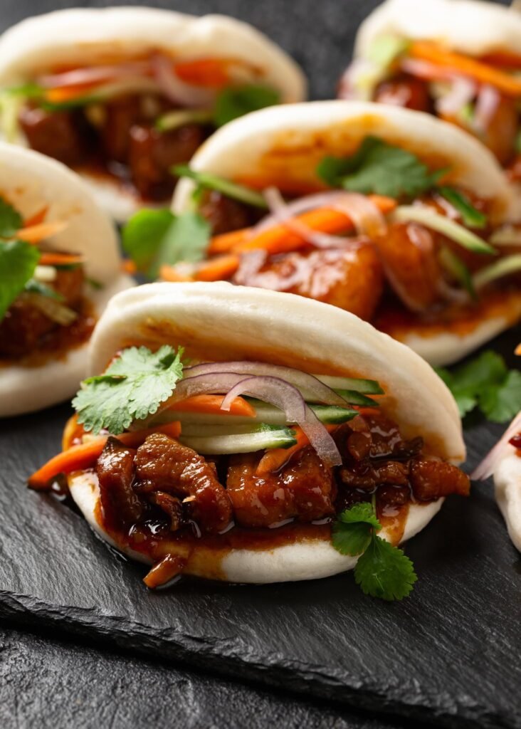 bao-buns-with-pork-belly-and-vegetable-asian-cuisine-21720577050